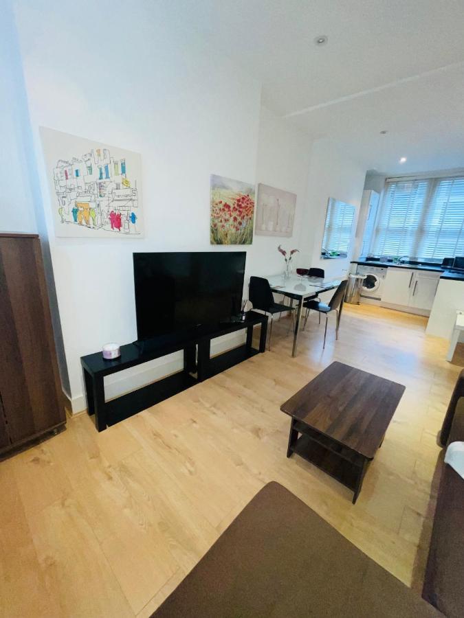 Amazing 2 Bedroom Apartment London Exterior foto