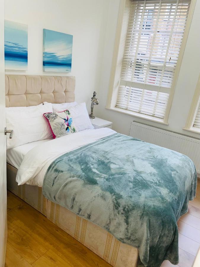 Amazing 2 Bedroom Apartment London Exterior foto